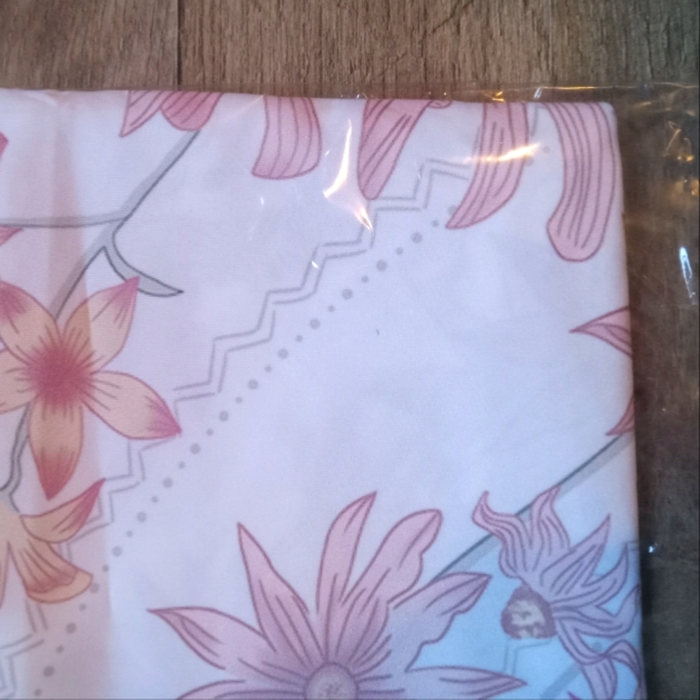 Tapestry - Picture 4 of 4
